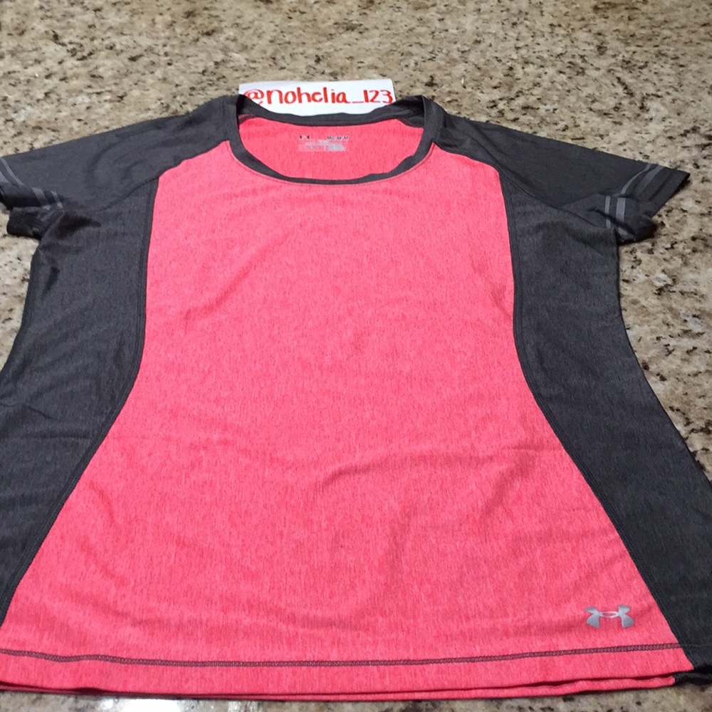 Under Armour tee